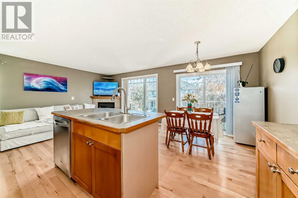 Single Family House for Sale in  Rocky Vista Circle NW Rocky Ridge Calgary 