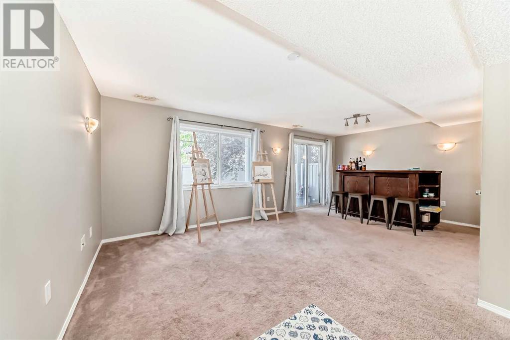 Single Family House for Sale in  Rocky Vista Circle NW Rocky Ridge Calgary 
