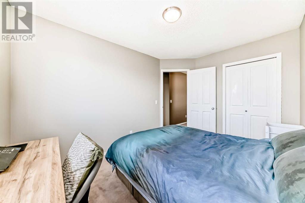 Single Family House for Sale in  Rocky Vista Circle NW Rocky Ridge Calgary 