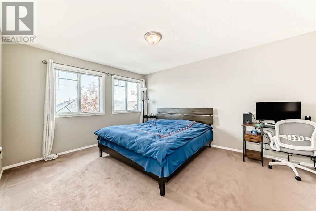 Single Family House for Sale in  Rocky Vista Circle NW Rocky Ridge Calgary 