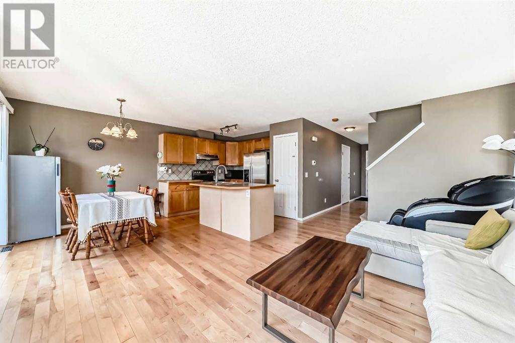 Single Family House for Sale in  Rocky Vista Circle NW Rocky Ridge Calgary 
