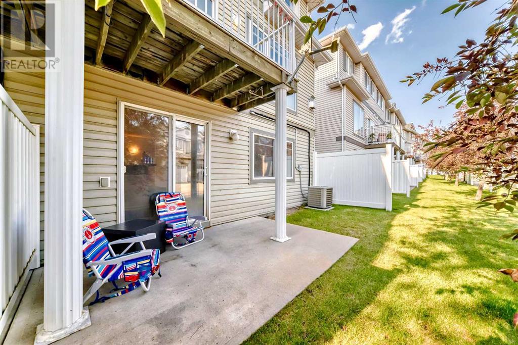 Single Family House for Sale in  Rocky Vista Circle NW Rocky Ridge Calgary 