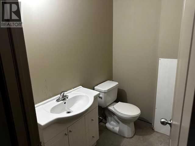 Photo 11 of 110 8715 109 Street, Grande Prairie AB