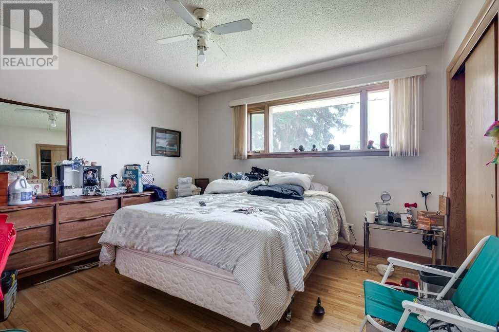Photo 18 of 4122 39 Street, Red Deer AB
