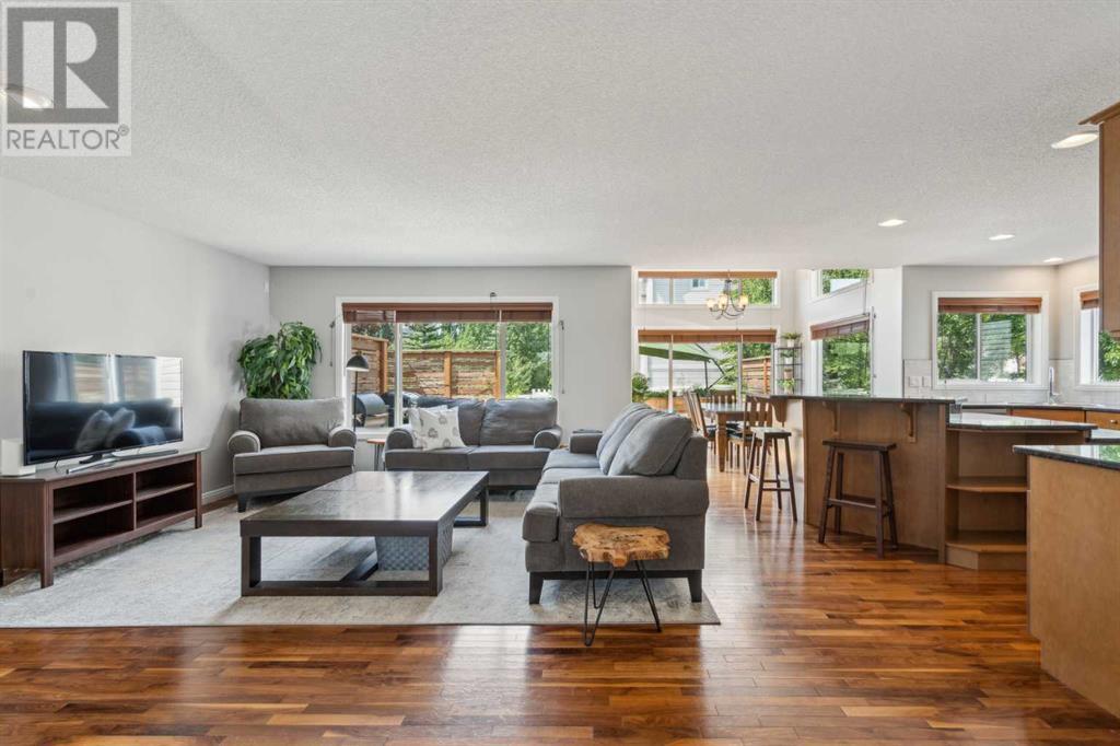 Single Family House for Sale in  Royal Oak Heights NW Royal Oak Calgary 