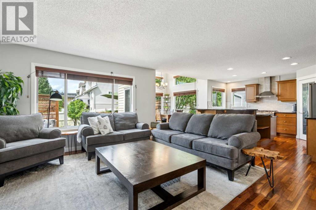 Single Family House for Sale in  Royal Oak Heights NW Royal Oak Calgary 