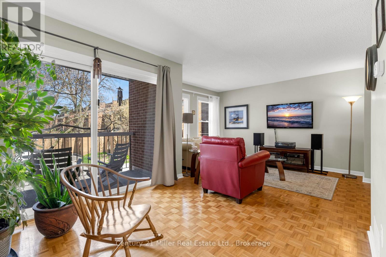 Photo 35 of 19 1310 Hampton Street, Oakville ON