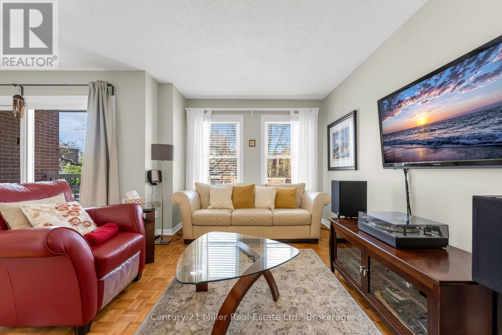 Photo 25 of 19 1310 Hampton Street, Oakville ON