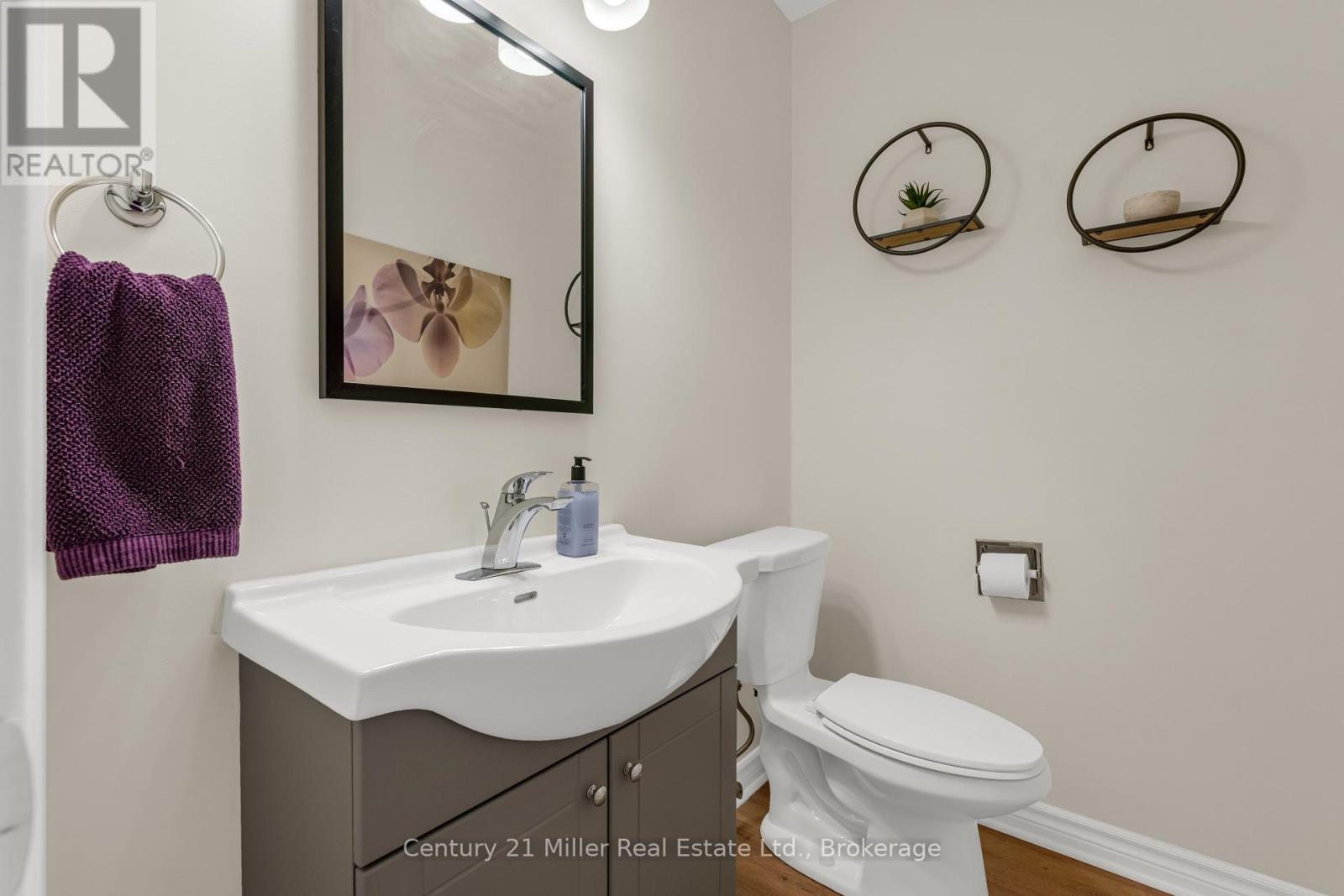 Photo 23 of 19 1310 Hampton Street, Oakville ON