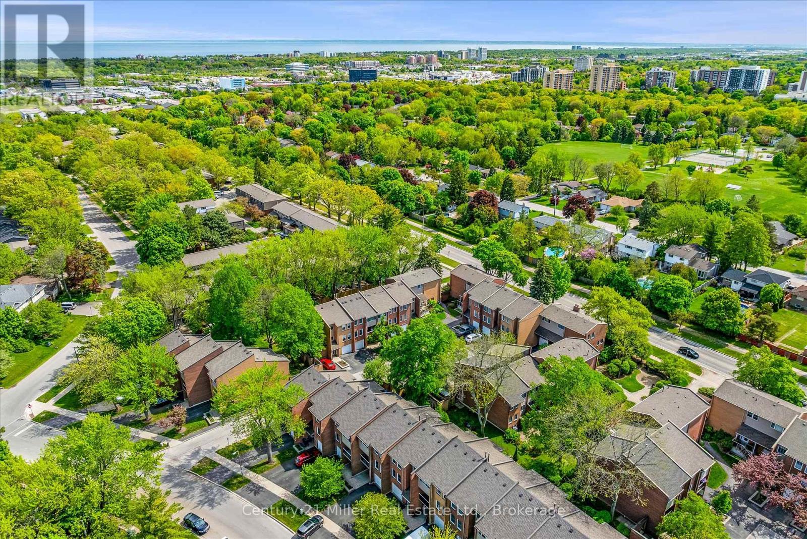 Photo 26 of 19 1310 Hampton Street, Oakville ON