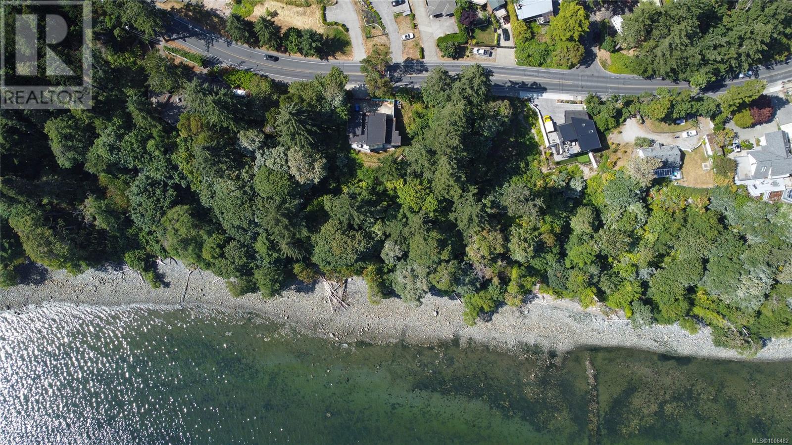 Photo 17 of 4563 Cordova Bay Rd, Saanich BC