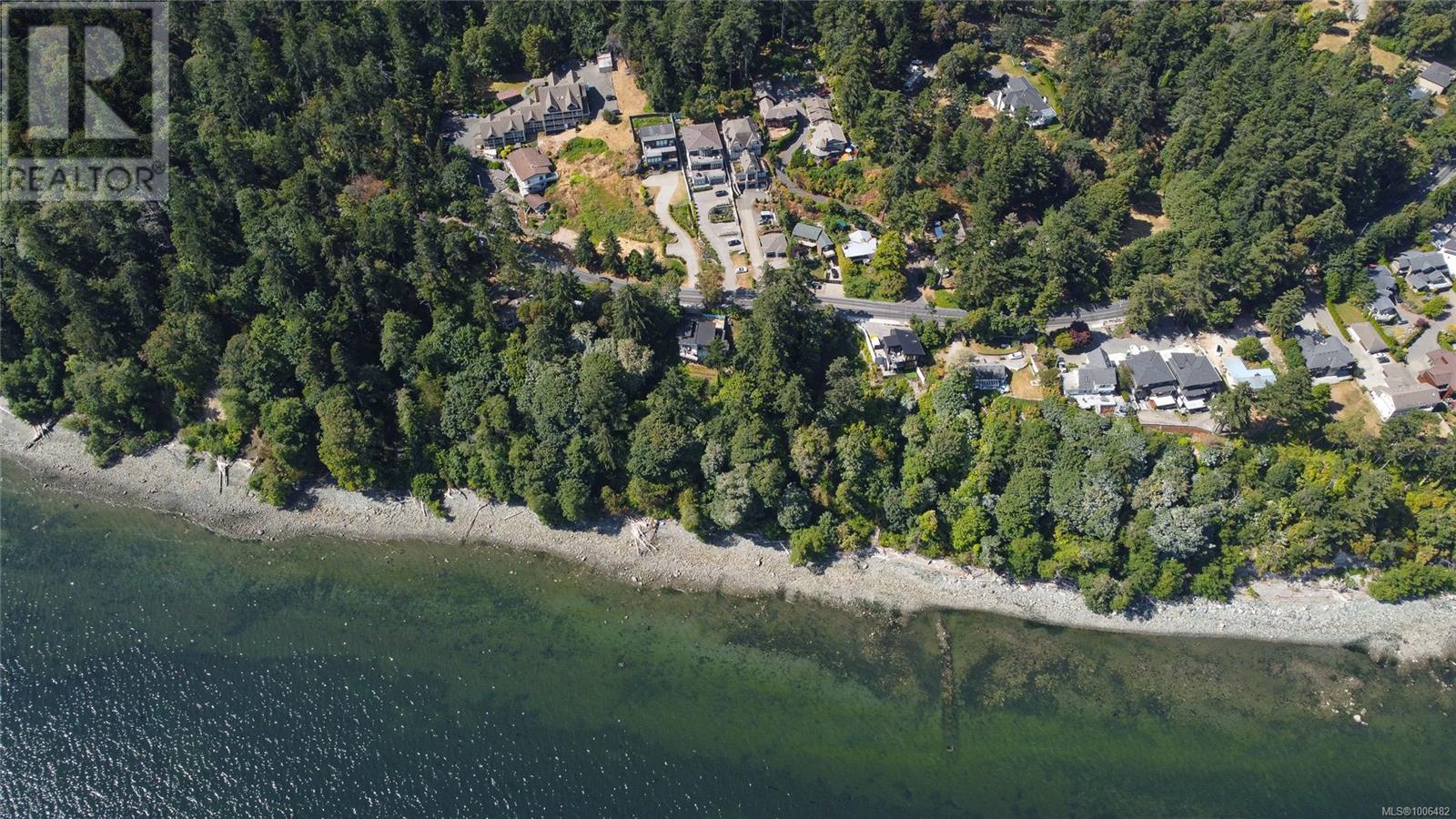 Photo 7 of 4563 Cordova Bay Rd, Saanich BC