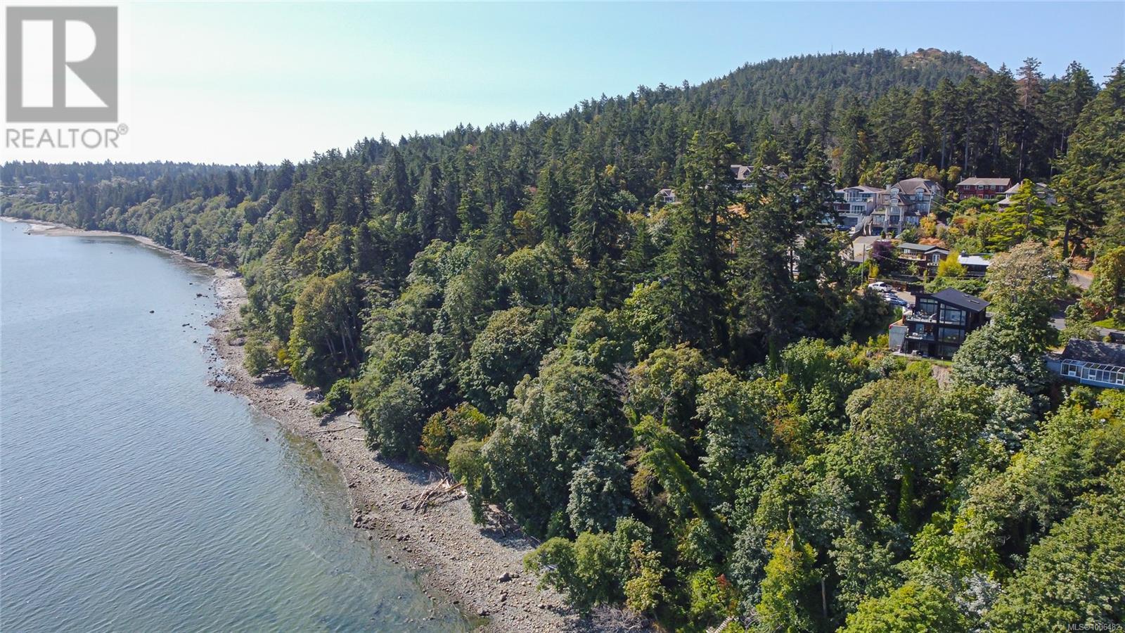 Photo 18 of 4563 Cordova Bay Rd, Saanich BC
