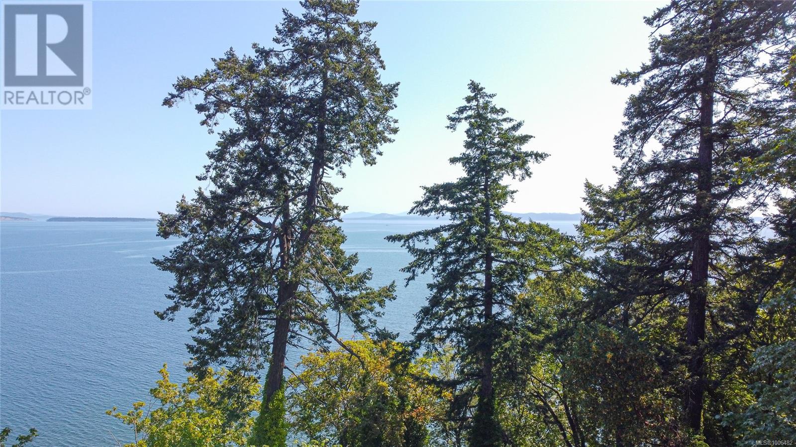 Photo 15 of 4563 Cordova Bay Rd, Saanich BC