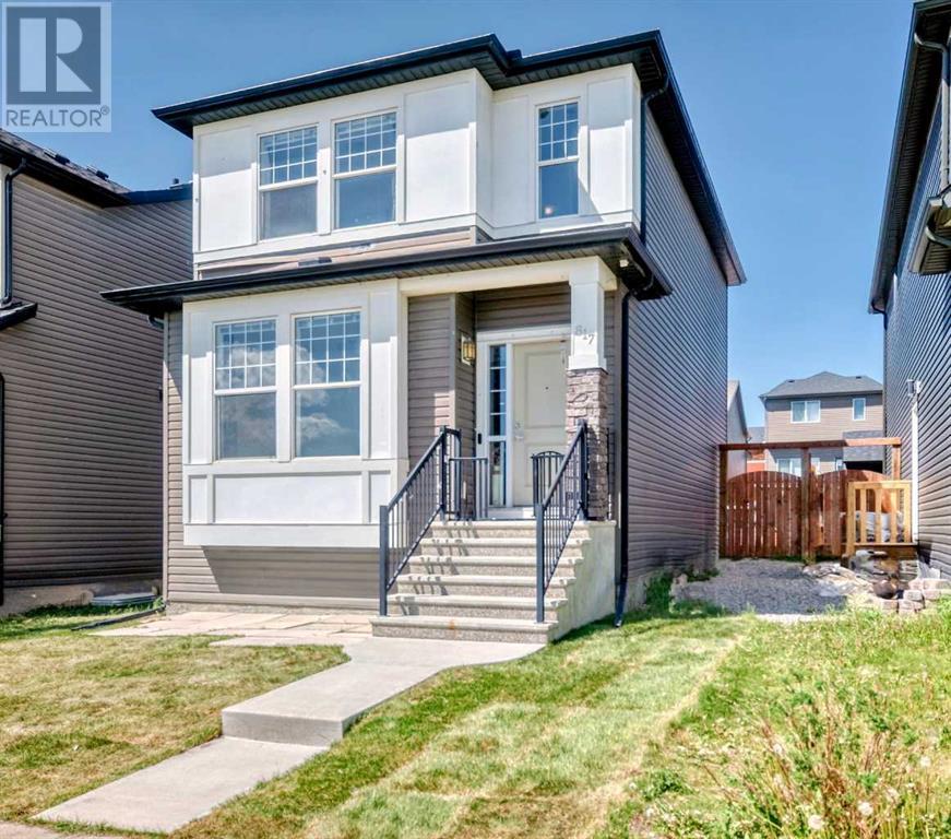 Single Family House for Sale in  Evanston Drive NW Evanston Calgary 