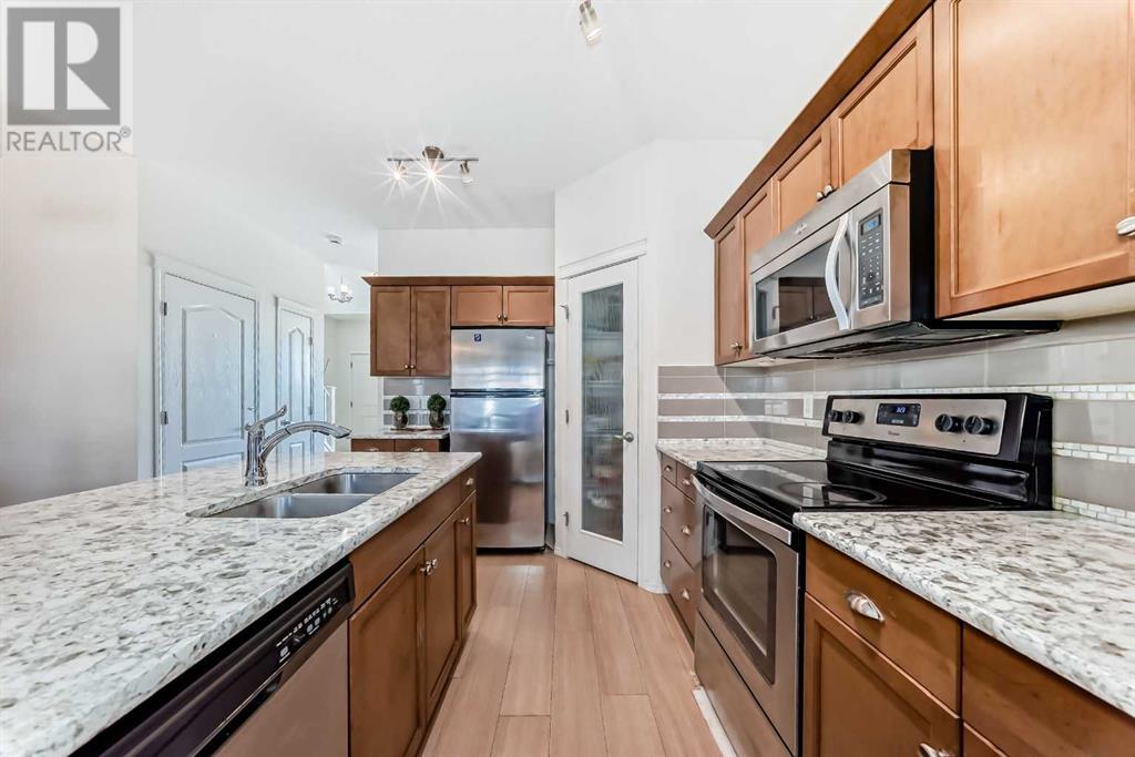 Single Family House for Sale in  Evanston Drive NW Evanston Calgary 