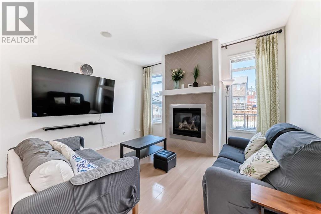 Single Family House for Sale in  Evanston Drive NW Evanston Calgary 
