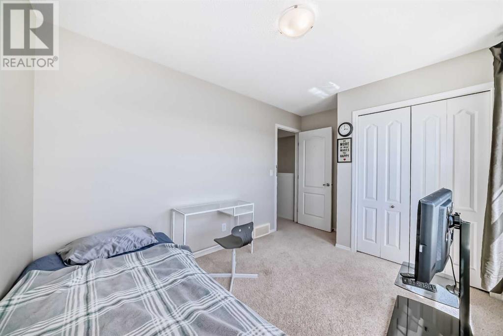 Single Family House for Sale in  Evanston Drive NW Evanston Calgary 