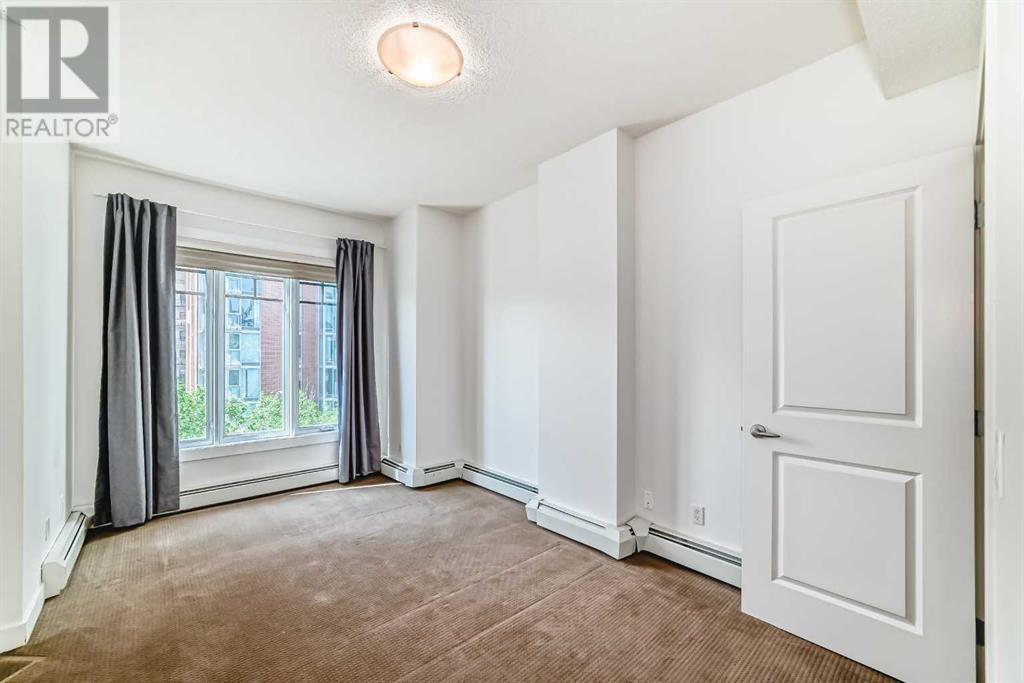 Single Family House for Sale in    Avenue SW Mission Calgary 