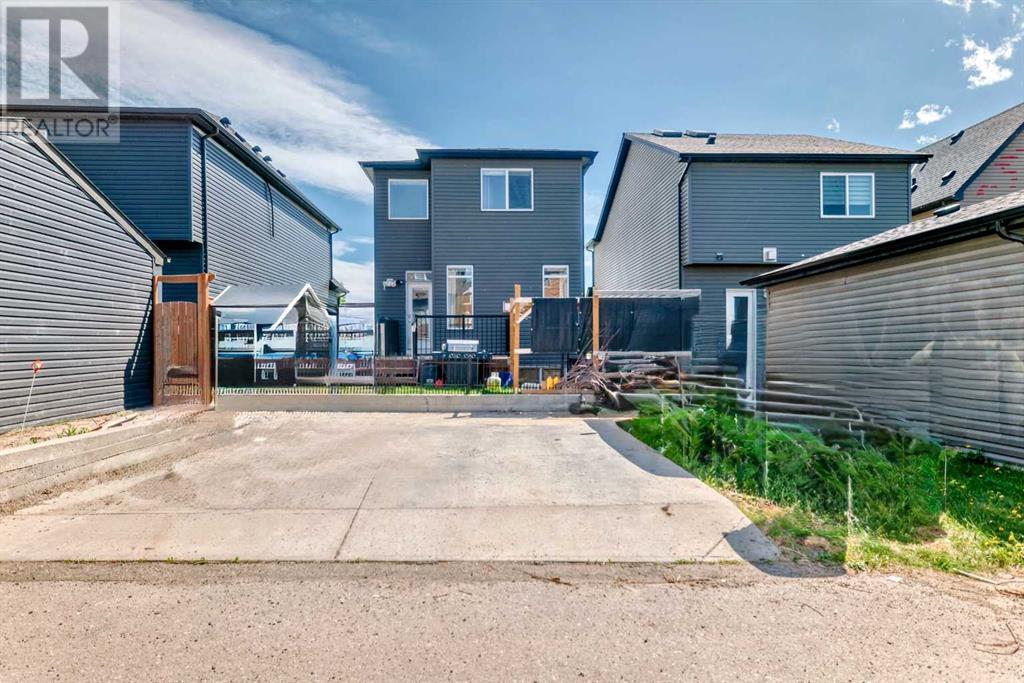 Single Family House for Sale in  Evanston Drive NW Evanston Calgary 