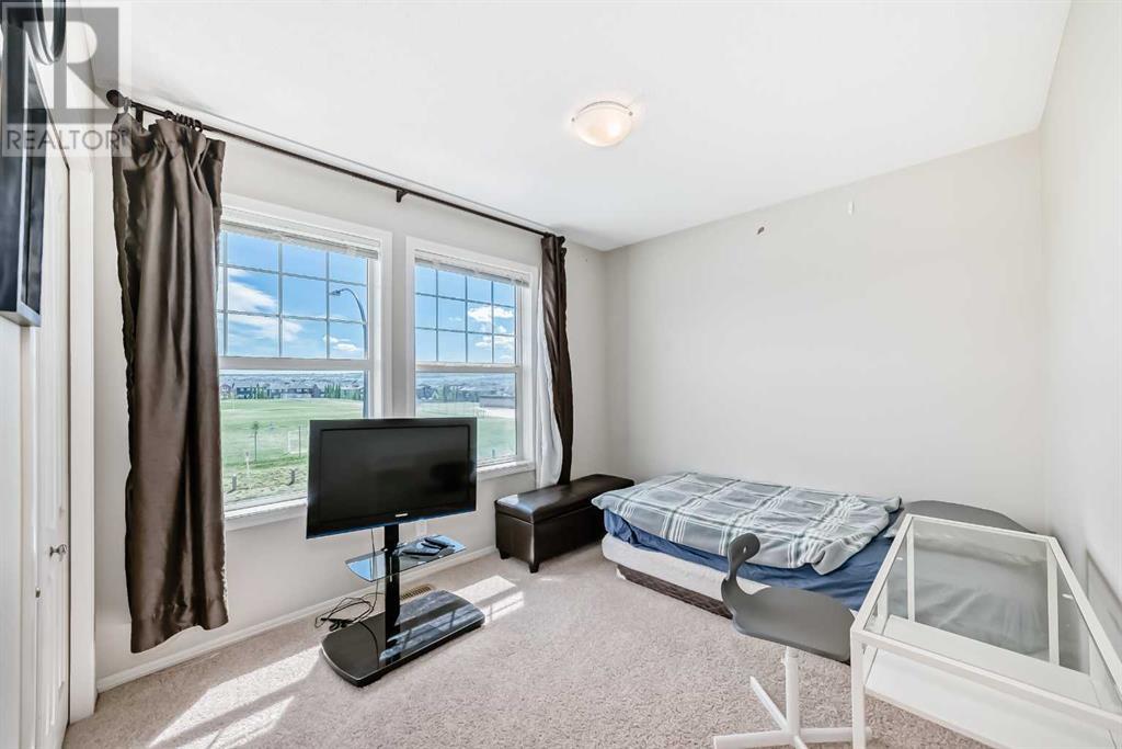 Single Family House for Sale in  Evanston Drive NW Evanston Calgary 