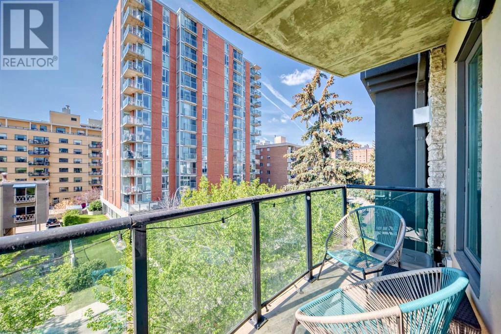 Single Family House for Sale in    Avenue SW Mission Calgary 