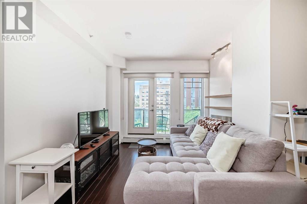 Single Family House for Sale in    Avenue SW Mission Calgary 