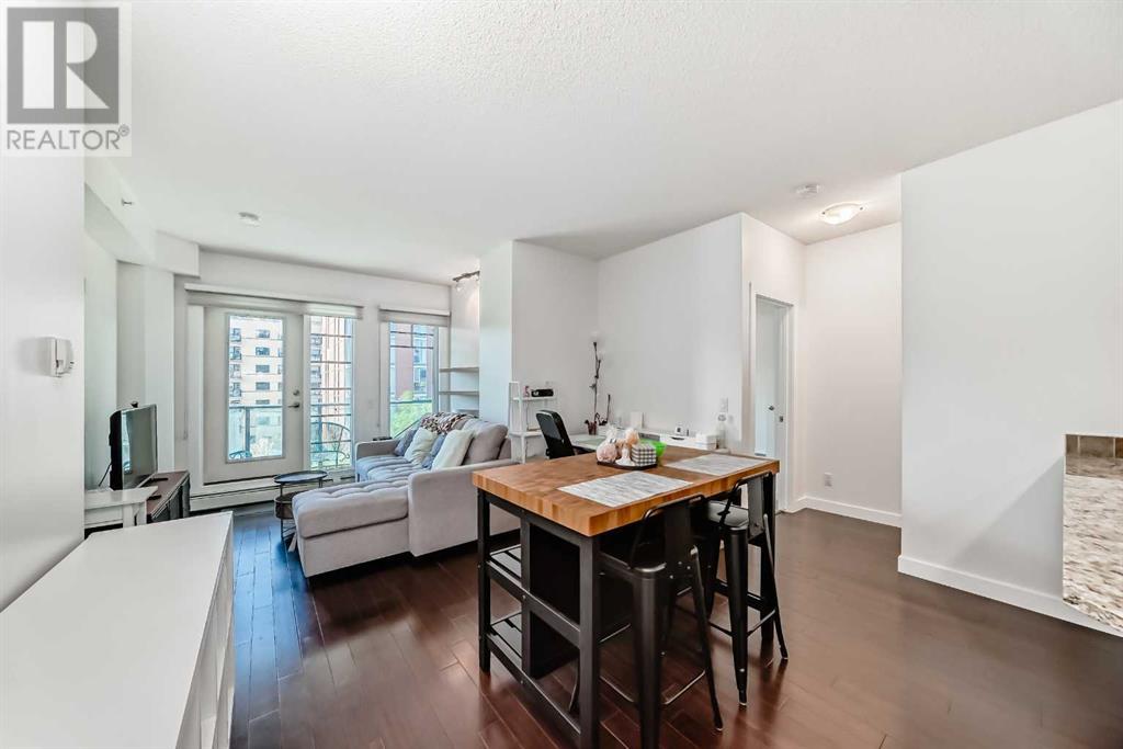 Single Family House for Sale in    Avenue SW Mission Calgary 