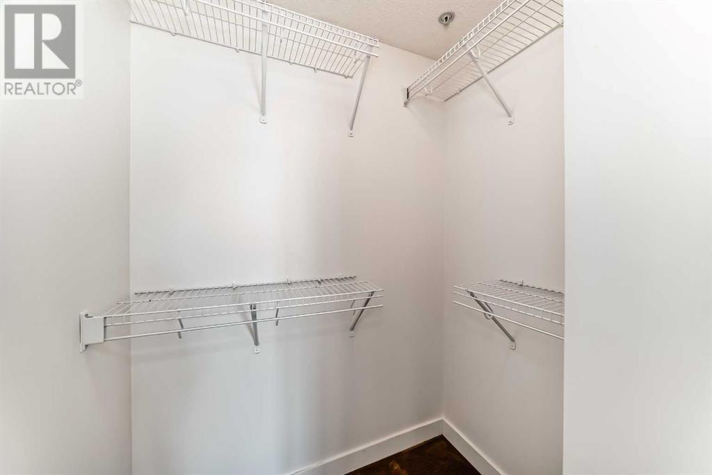 Single Family House for Sale in    Avenue SW Mission Calgary 