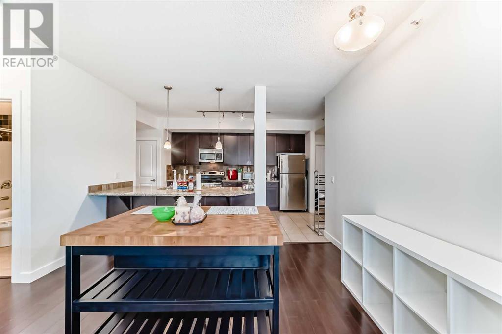 Single Family House for Sale in    Avenue SW Mission Calgary 
