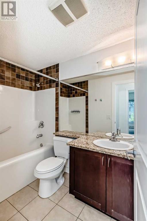 Single Family House for Sale in    Avenue SW Mission Calgary 