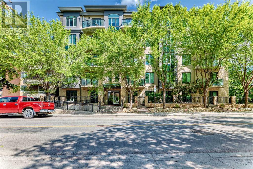 Single Family House for Sale in    Avenue SW Mission Calgary 