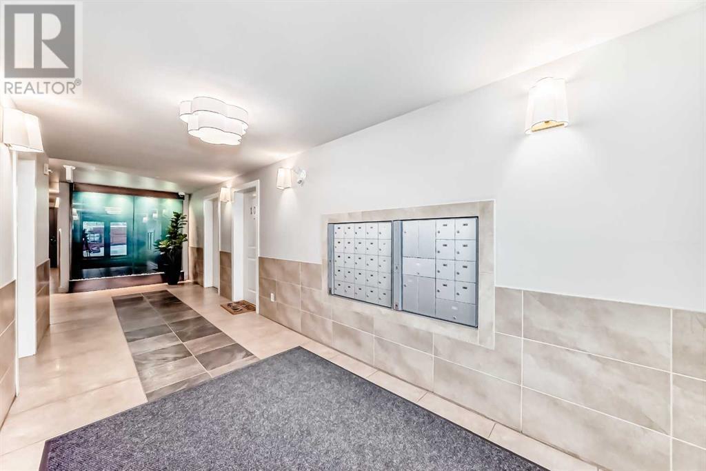 Single Family House for Sale in    Avenue SW Mission Calgary 