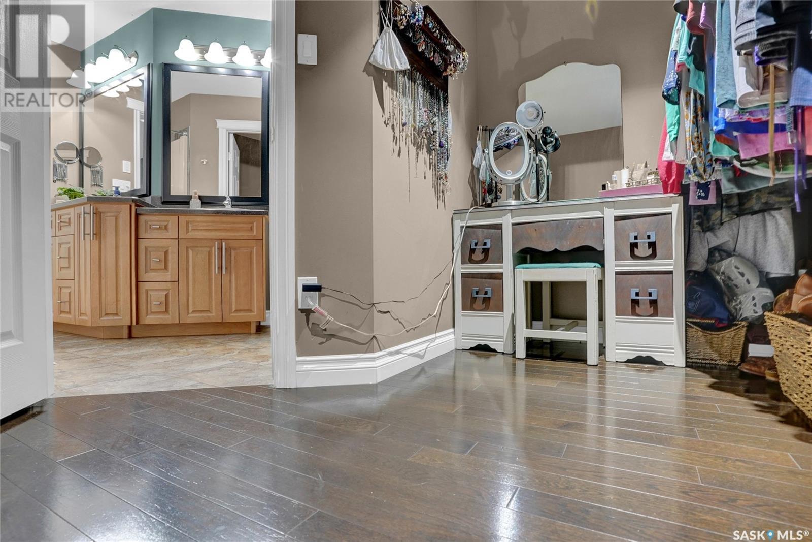 Photo 21 of 289 Wood Lily Drive, Moose Jaw SK