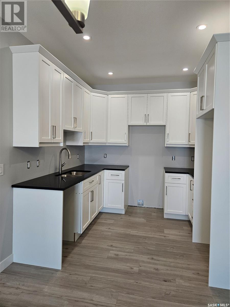 Photo 30 of 848 Delaet Bay, Warman SK