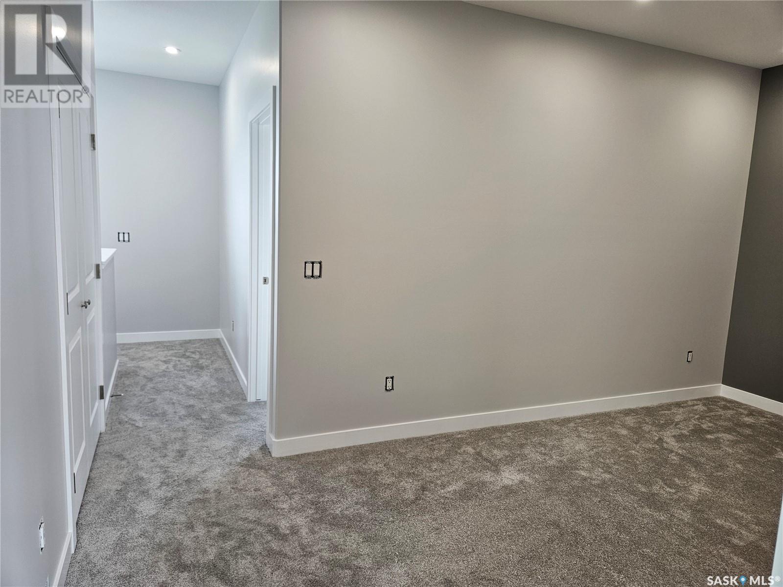 Photo 5 of 848 Delaet Bay, Warman SK