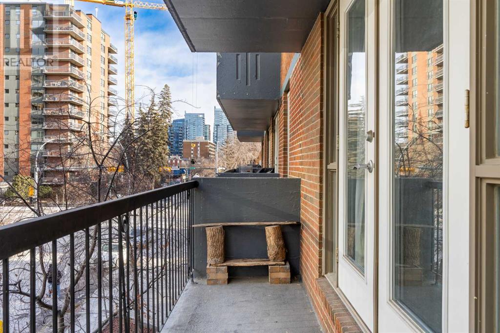 Single Family House for Sale in    Avenue SW Beltline Calgary 