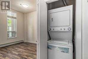 Single Family House Loft for Sale in   Mcpherson Road NE Bridgeland/Riverside Calgary 