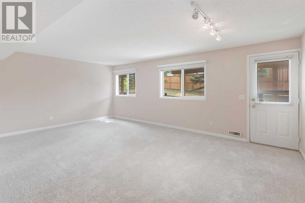 Single Family House for Sale in  Scenic Acres Terrace NW Scenic Acres Calgary 
