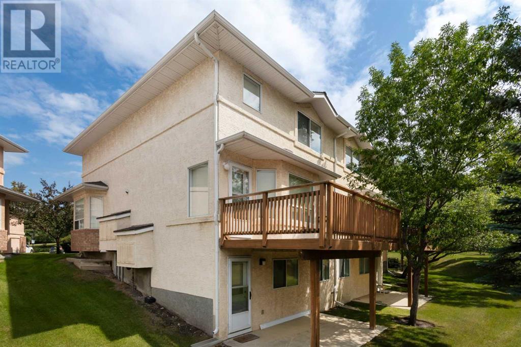 Single Family House for Sale in  Scenic Acres Terrace NW Scenic Acres Calgary 