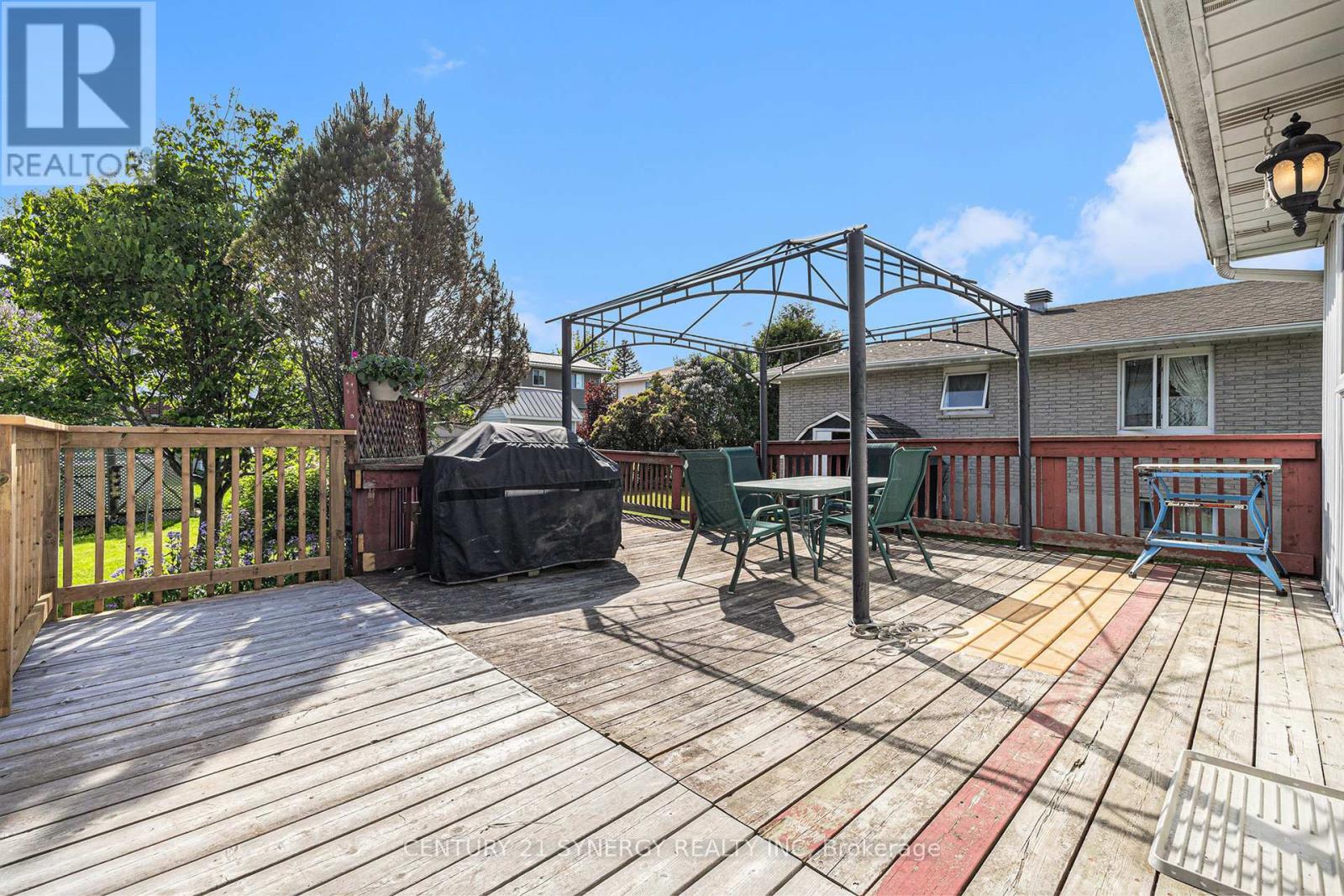 Photo 27 of 12 Morgan Avenue, Perth ON
