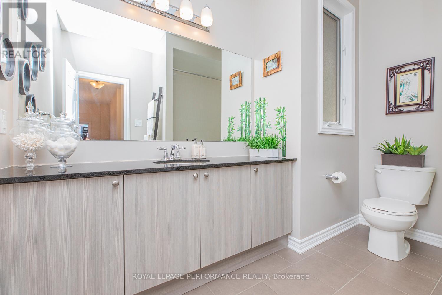 Photo 27 of 30 Summitview Drive, Ottawa ON