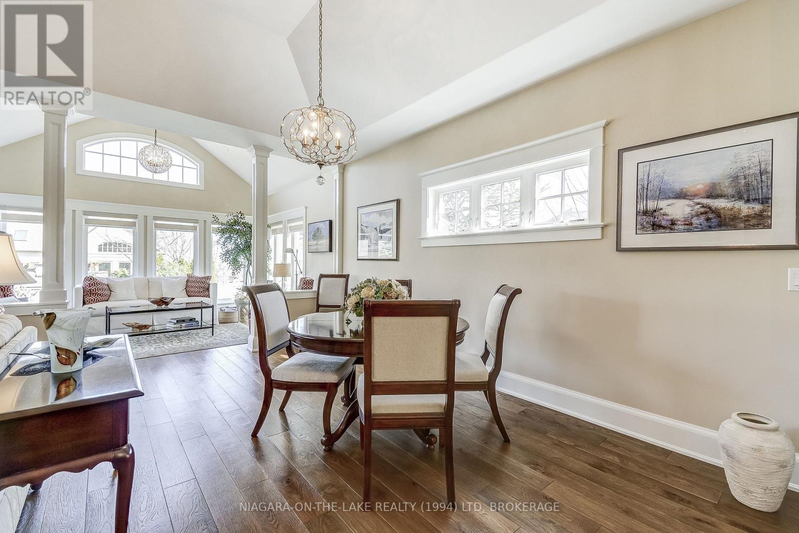 Photo 25 of 12 Stoneridge Crescent, Niagaraonthelake ON