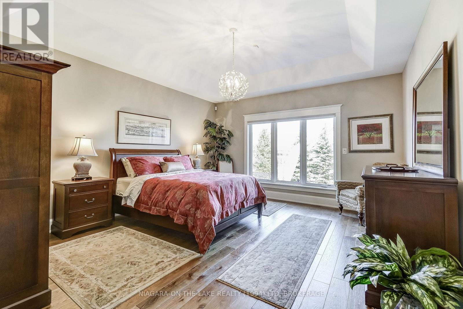 Photo 6 of 12 Stoneridge Crescent, Niagaraonthelake ON