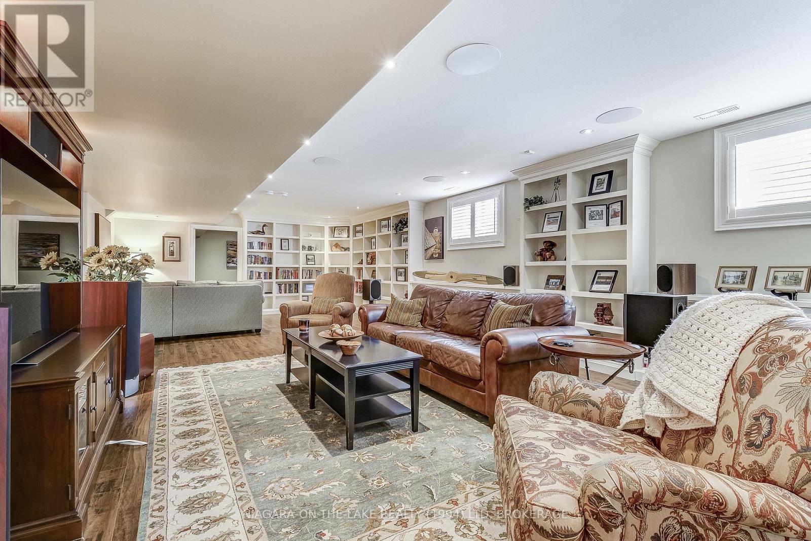Photo 16 of 12 Stoneridge Crescent, Niagaraonthelake ON