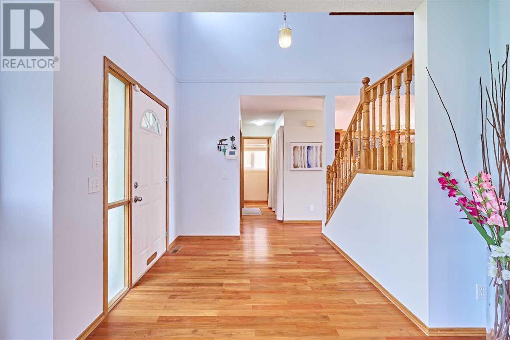 Single Family House for Sale in  Hawkstone Drive NW Hawkwood Calgary 