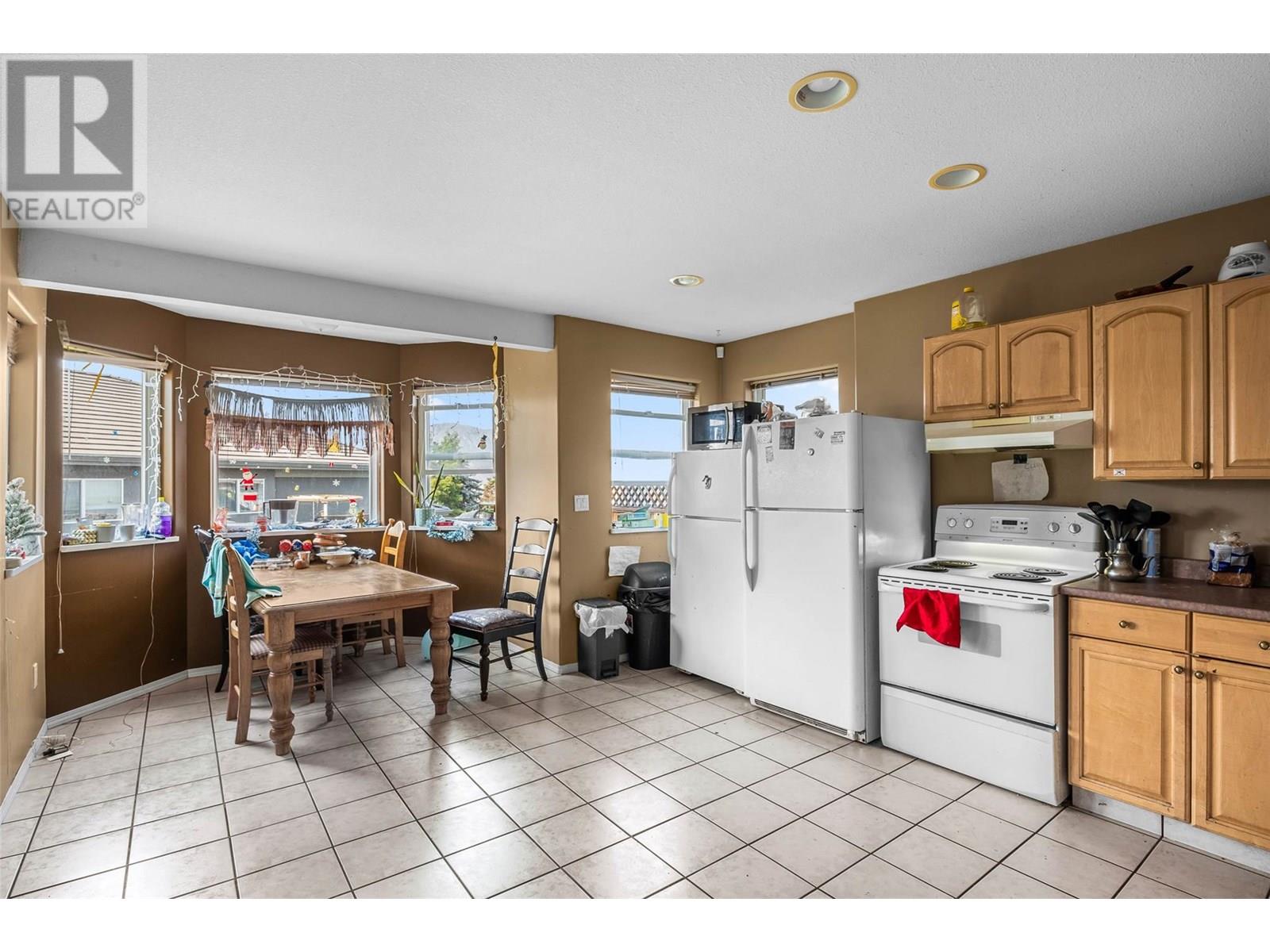 Photo 8 of 125 Mahood Place, Kamloops BC