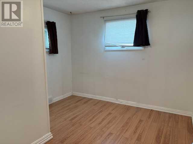 Single Family House Bungalow for Sale in   Street S Victoria Park Lethbridge 