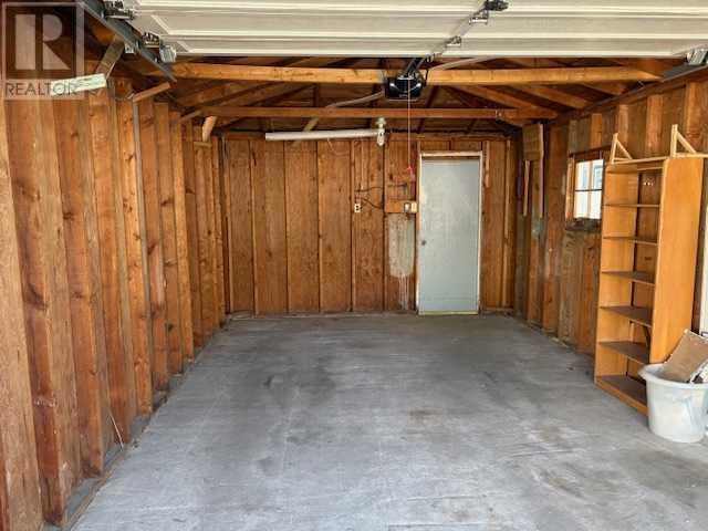 Single Family House Bungalow for Sale in   Street S Victoria Park Lethbridge 