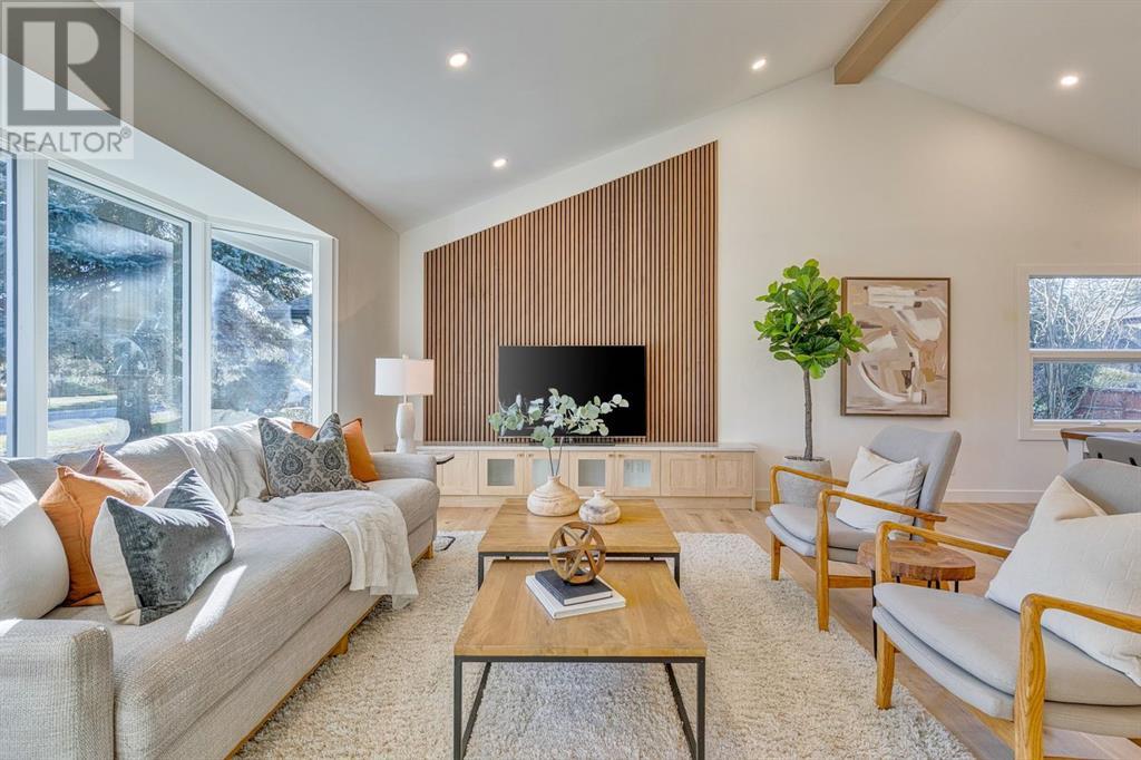 Single Family House for Sale in  Willowfern Drive SE Willow Park Calgary 